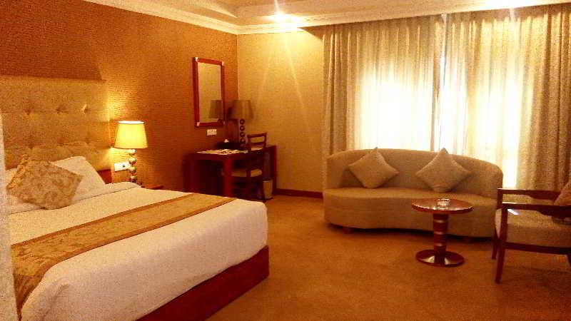 Jupiter International Hotel - Bole Addis Abeba Zewnętrze zdjęcie
